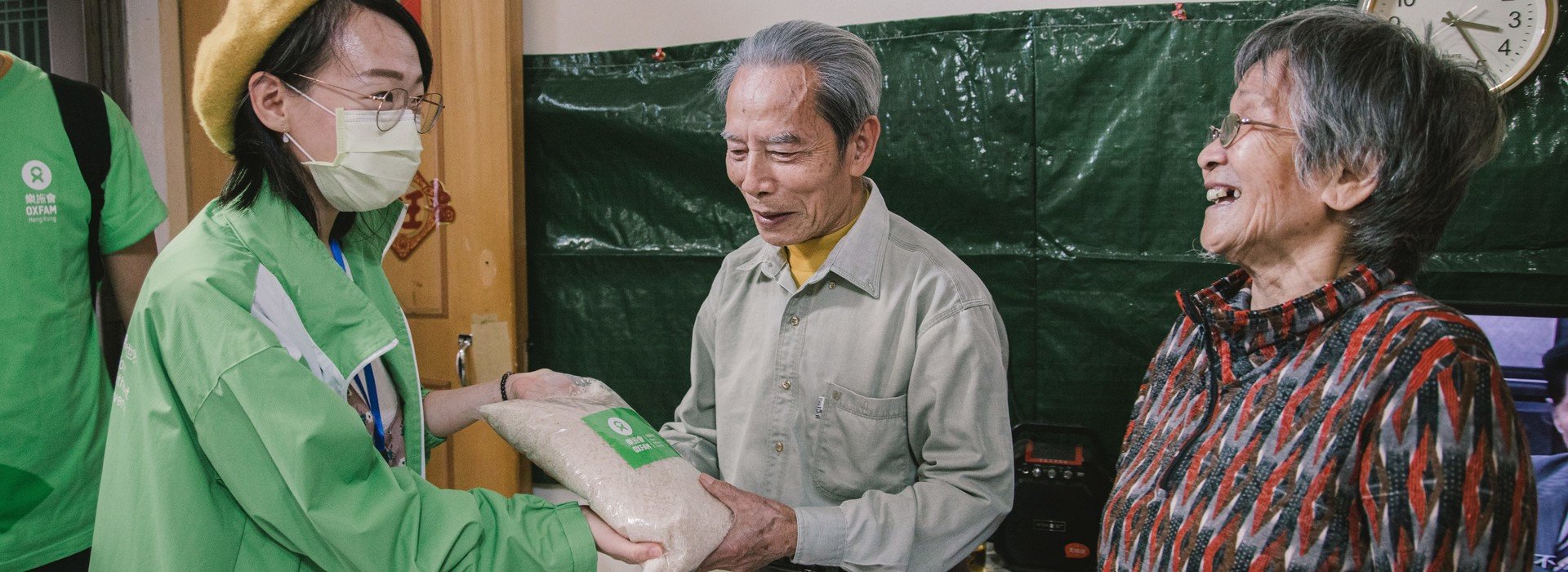 Oxfam distributed rice to low-income families