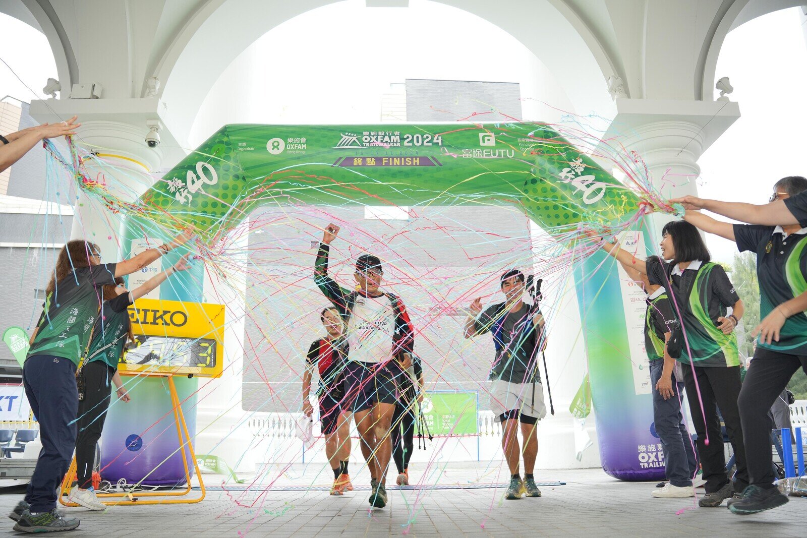 The last team of 100km route, number 1068, crossed the finish line at Harrow International School Hong Kong in Tuen Mun on 17 November afternoon in 47 hours and 28 minutes.