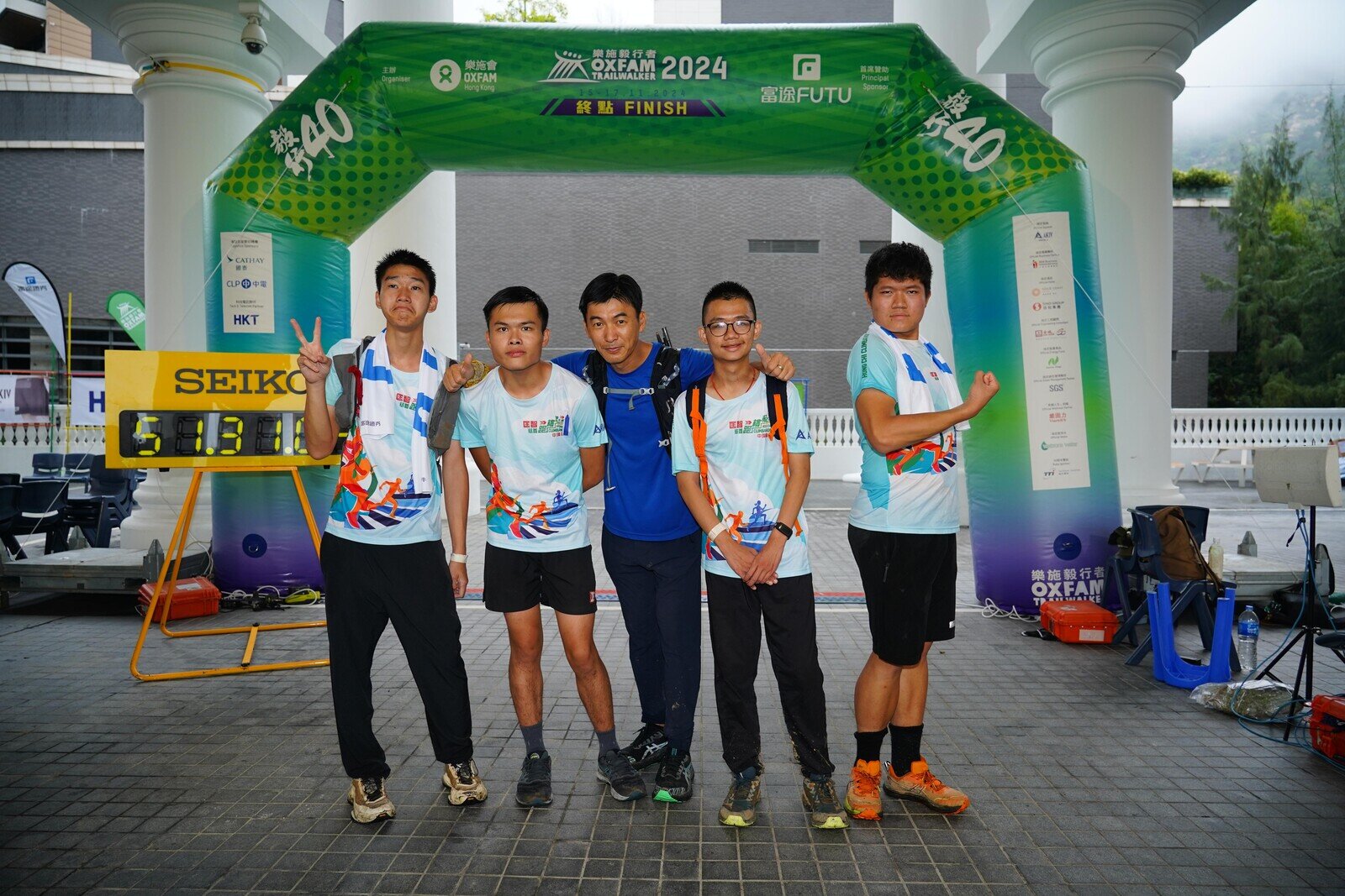 Mr. Sze, teacher of Hong Chi Lions Morninghill School, has led students to participate in Oxfam Trailwalker for 12 consecutive years.