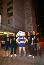 (左至右) 樂隊RubberBand 成員泥鯭、6號、阿偉、阿正呼籲大眾關心香港極端的貧富懸殊問題，關心基層長者。
