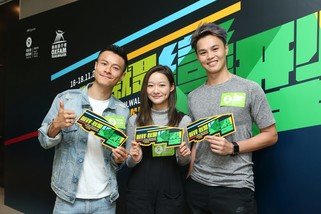 Three members from the all-star team Chord Walker (left to right) – Dixon Wong, ViuTV artiste; Regen Cheung, HotCha member, and On Chan, C AllStar member talked about how the OTW has transformed them. 