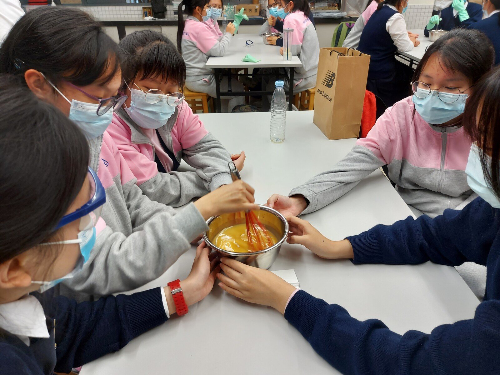 【環保肥皂】學習用廢油製作家事肥皂