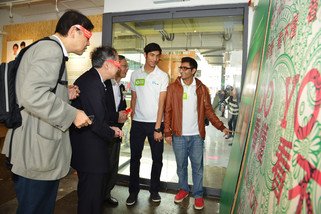 Guests and visitors who joined the educational guided tours led by ethnic minority youths better understood the difficulties they face in learning Chinese through personal interaction.