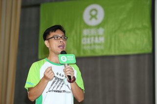 Super Trailwalker Frankie Tong shared tips gained from his over 10 years of experience, and encouraged participants to try their best to finish the 100km journey.