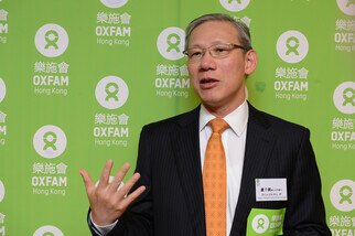 Oxfam Hong Kong Council Chair Dr Lo Chi Kin encouraged people to support Oxfam Designers’ Label Week.