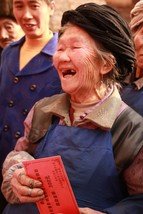 Oxfam provides cash relief to quake-affected elderly in Yunnan