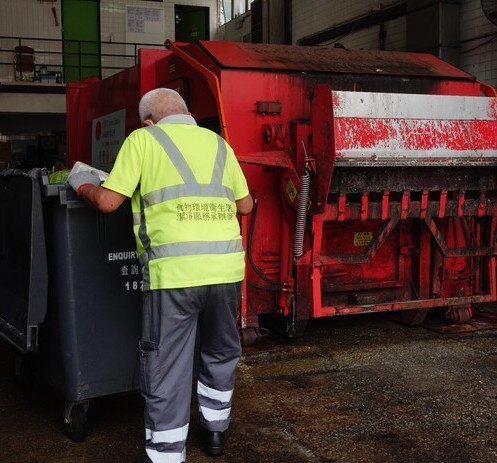 Image of Extreme heat at refuse collection points leave two-thirds of sanitation workers unwell