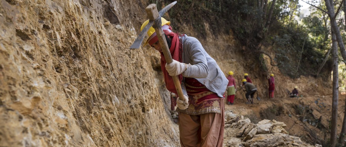 尼泊爾地震人道救援工作