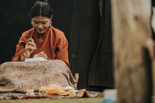 A Craftswoman from the Grassland